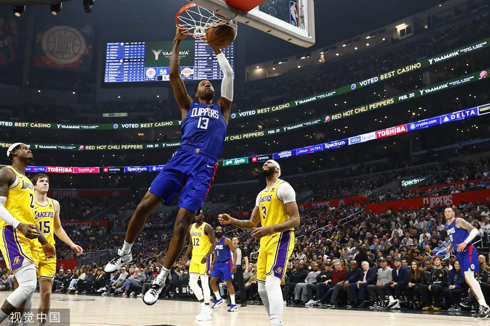 多次表现出 多次表现出