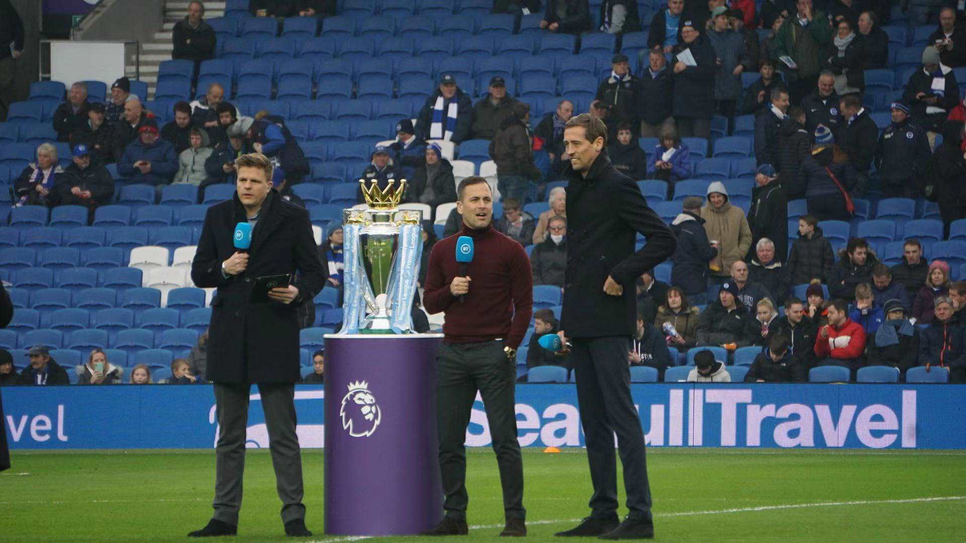 年对足球的 年对足球的